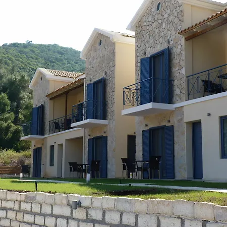 فندق Ilianthos & 4*